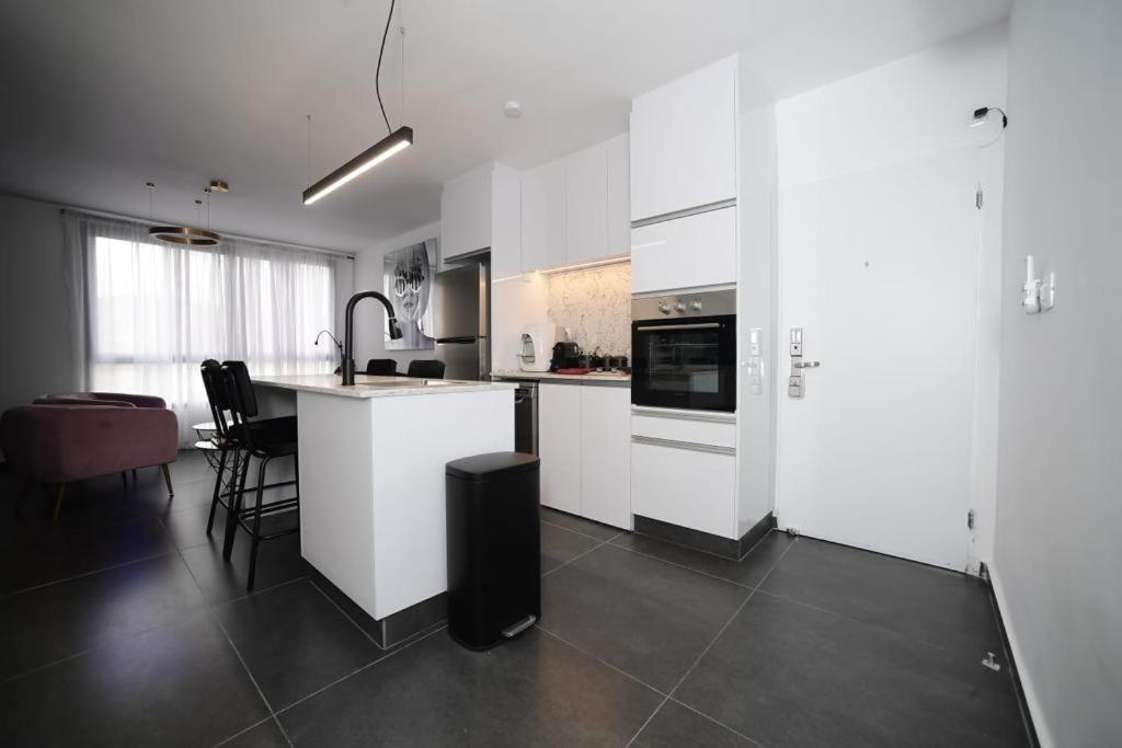 Z-32 Luxury Boutique Apartment Eilat Kültér fotó
